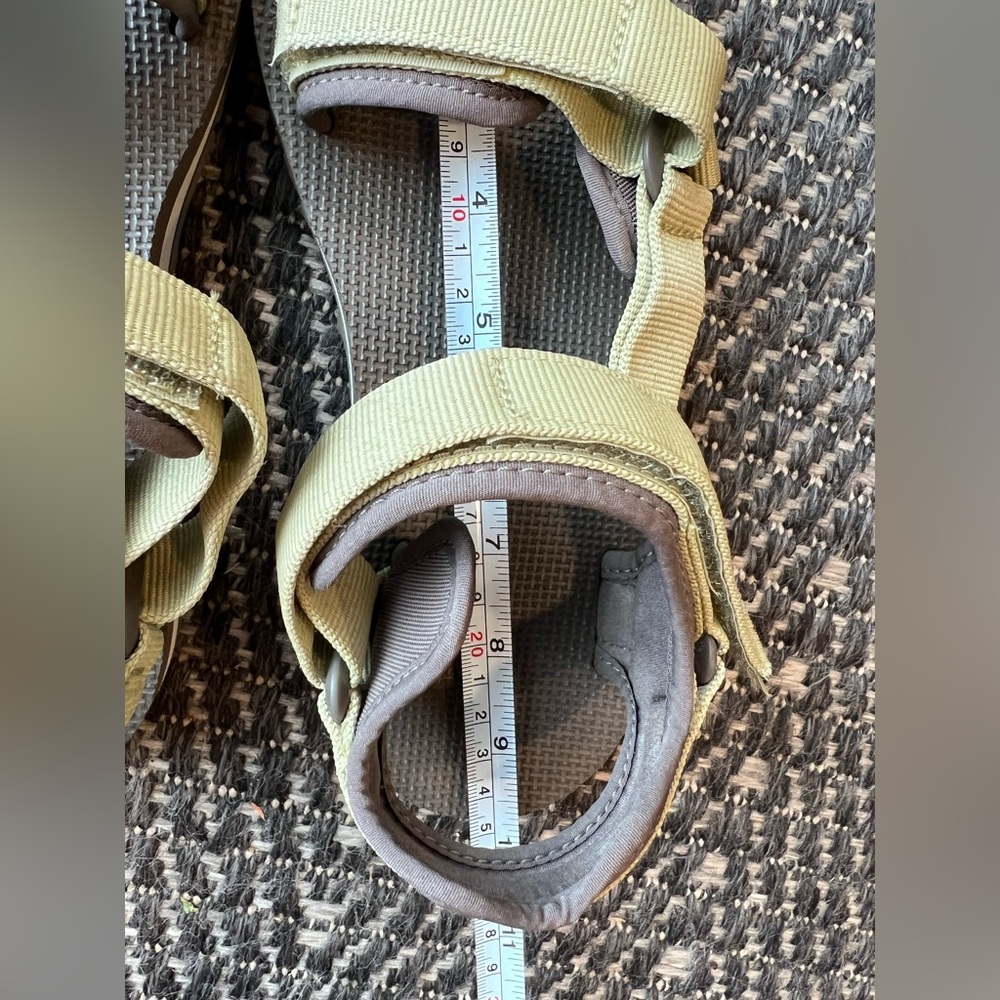 Women’s Teva Universal Trail Sandals 7 Sage Green - Picture 9 of 11